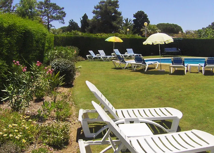 Porto Mos アパート